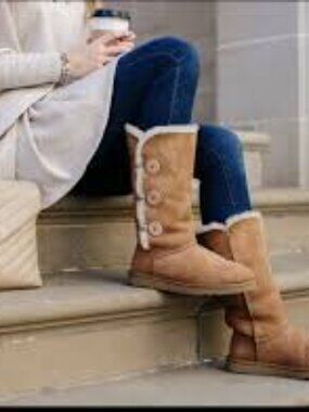 UGG Bailey Button Triplet Women's Shearling-Trim Mid-Calf Winter Boots Size 6